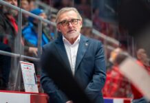 Zdeněk Moták už není trenérem Ocelářů, žezlo převzal Boris Žabka